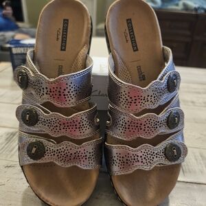 Clarks Women's Silver Slide Sandals